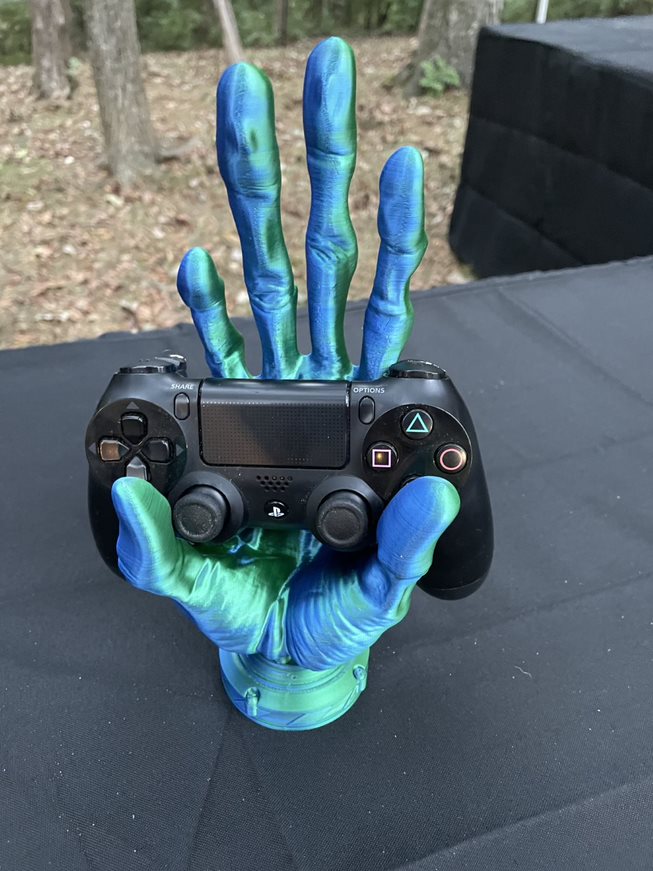 Alien Hand (6 Finger) Game Controller Holder